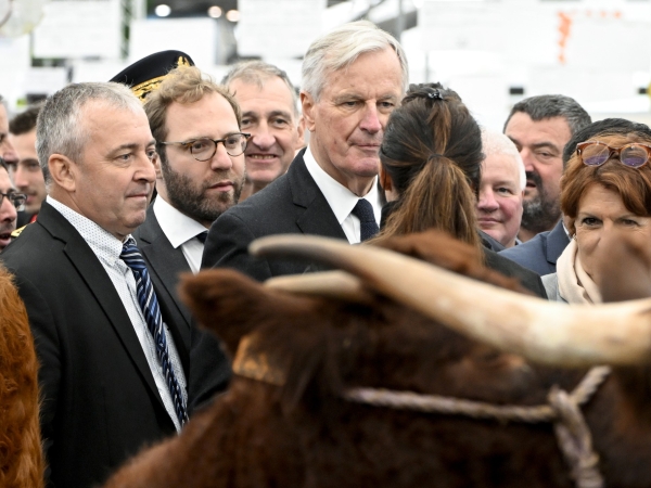 Trois ministres, dont le Premier au chevet des éleveurs